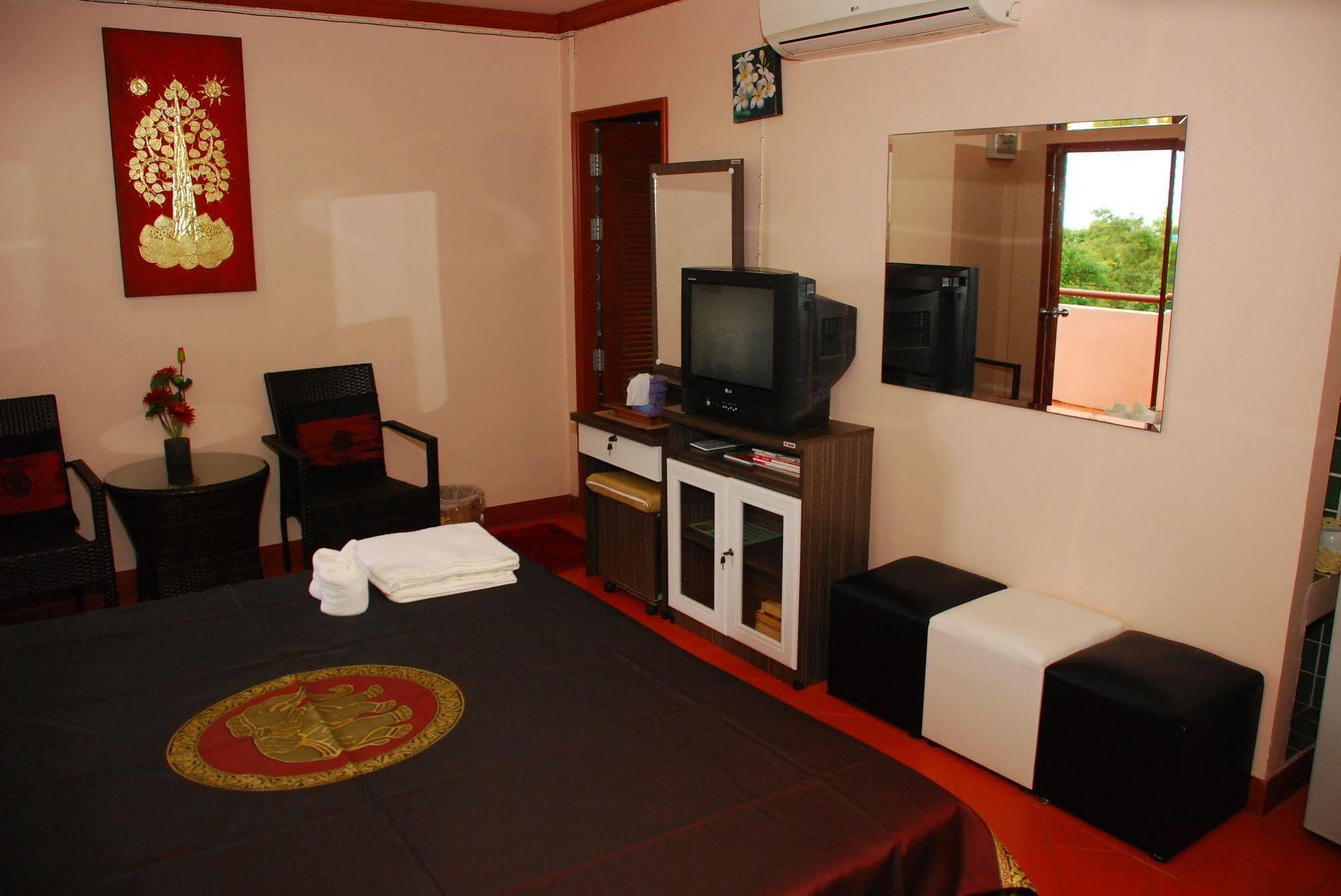 The Phen House Otel Hua Hin Dış mekan fotoğraf
